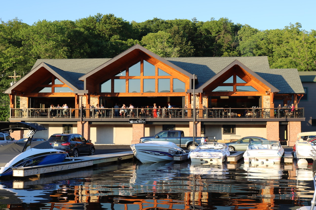 Top 5 Lake Hopatcong Waterfront Restaurants | Bridge Marina